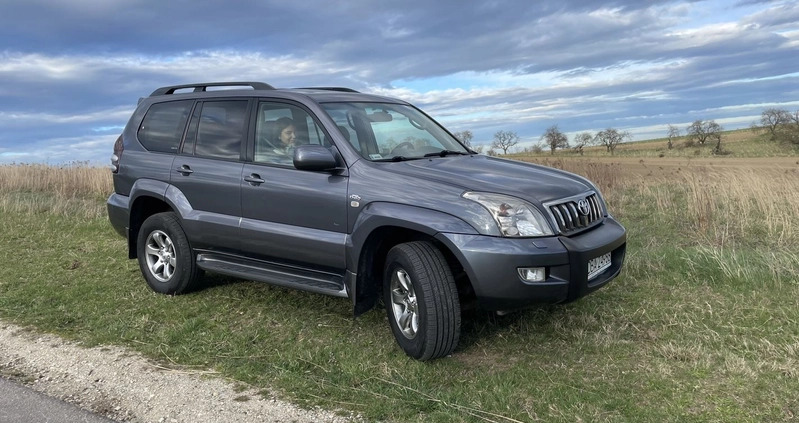 Toyota Land Cruiser cena 62000 przebieg: 275700, rok produkcji 2007 z Wałbrzych małe 781